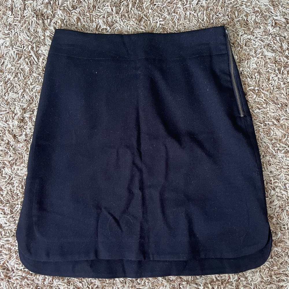 Black skirt